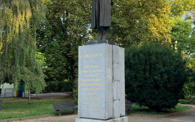 77.jpg