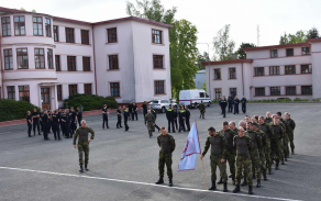 7-min.jpg