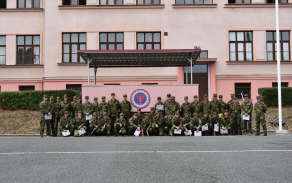 92-min.jpg
